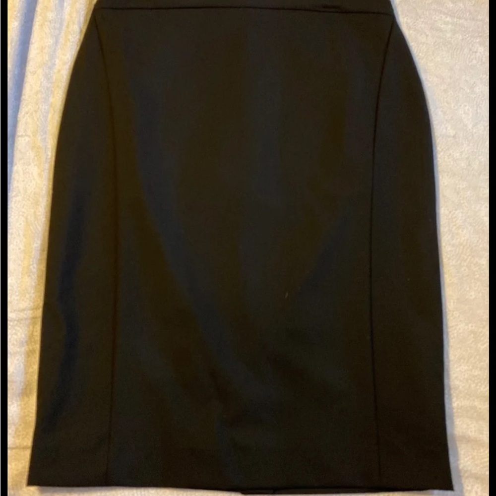 The Limited Classic Black Pencil Skirt